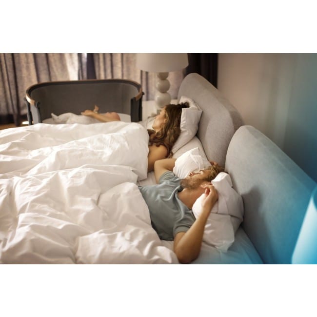 MaxiCosi Iora CoSleeper Essential Grey Baby Lurve